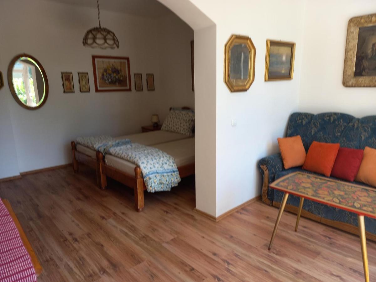 Polgar Vendeghaz Apartment Buk Exterior photo